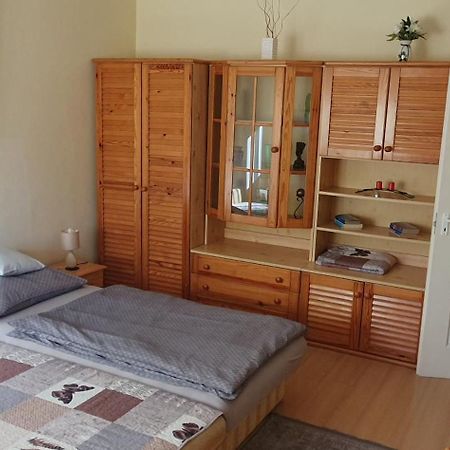 Hegyalja Apartman Zalaegerszeg Kültér fotó
